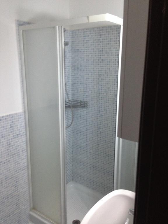 לינה וארוחת בוקר רומא Le Charme House 2 מראה חיצוני תמונה