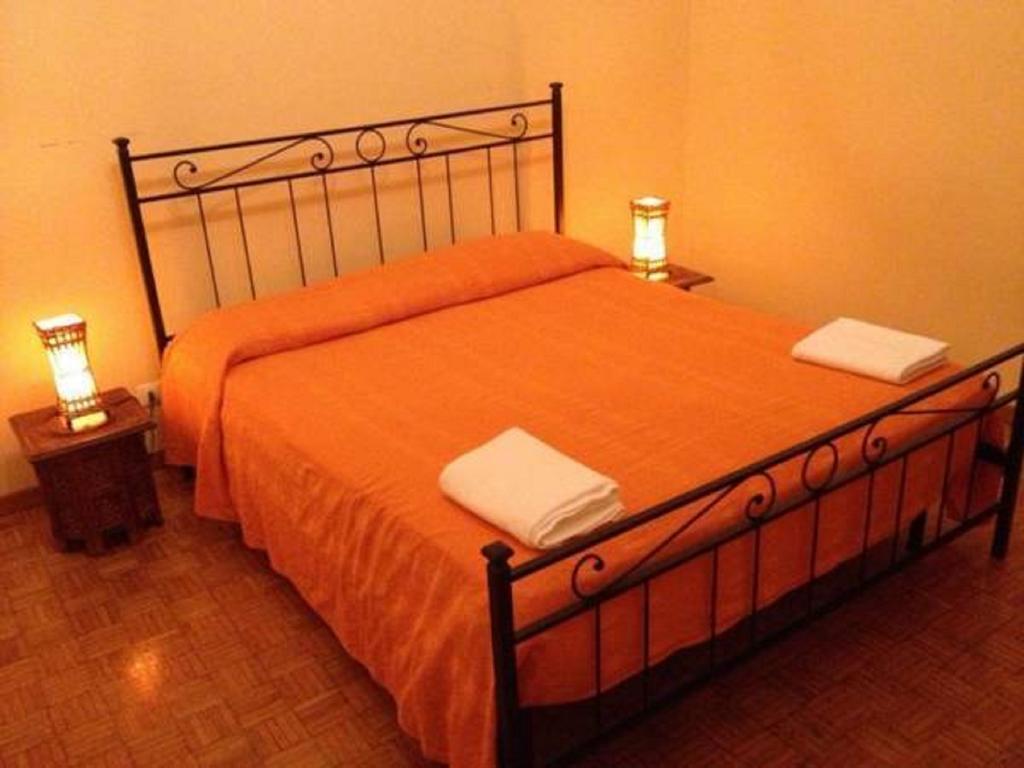 לינה וארוחת בוקר רומא Le Charme House 2 חדר תמונה